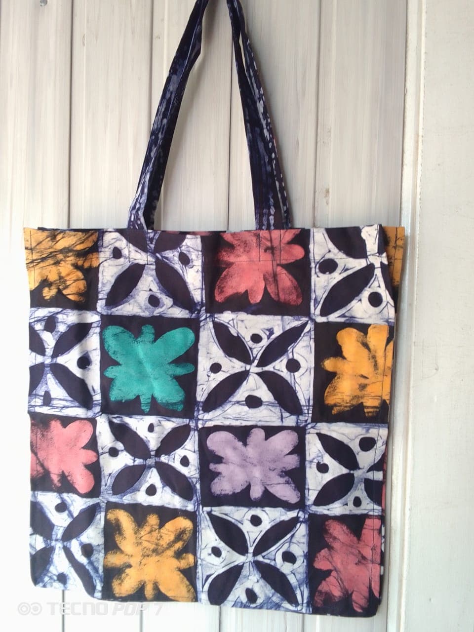Batik tote bag with mosaic print – Multicolored mosaic flower pattern batik tote bag