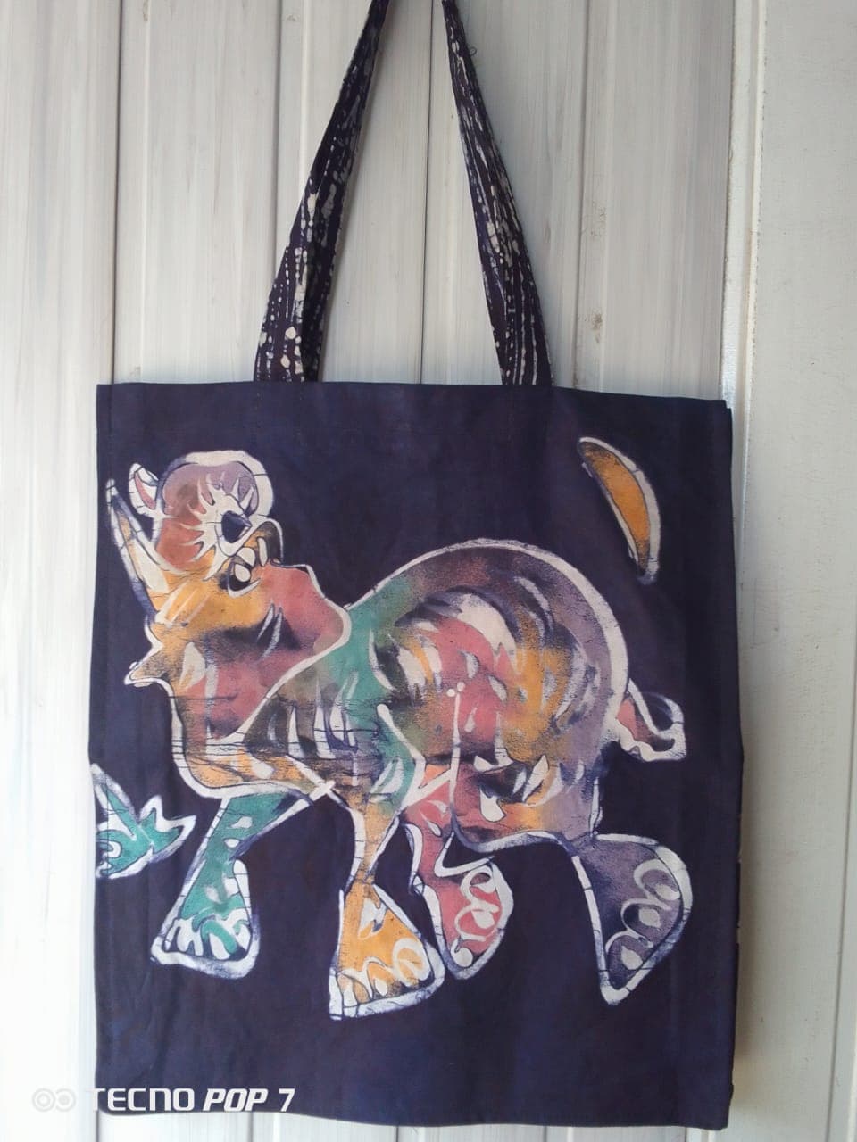 Tote bag with multicolored elephant print – Dark purple tote bag with multicolored elephant print